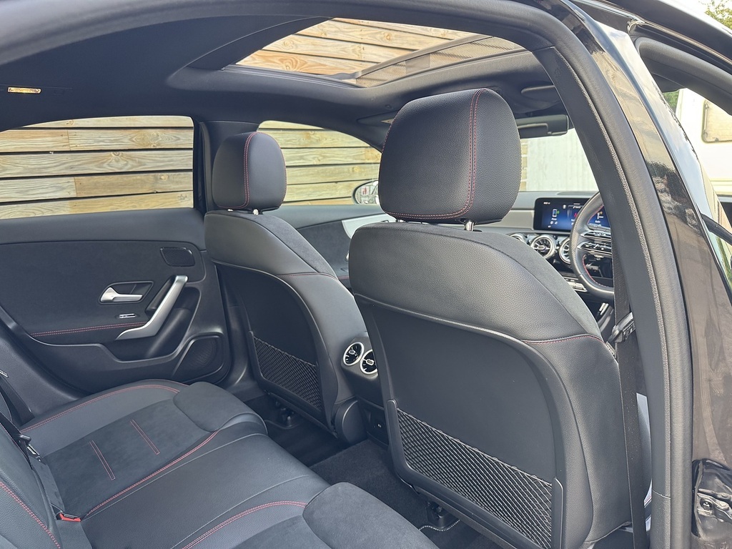 Mercedes-Benz A Class A180 Amg Line Executive Black #13