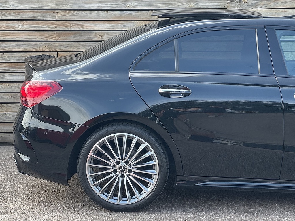 Mercedes-Benz A Class A180 Amg Line Executive Black #16