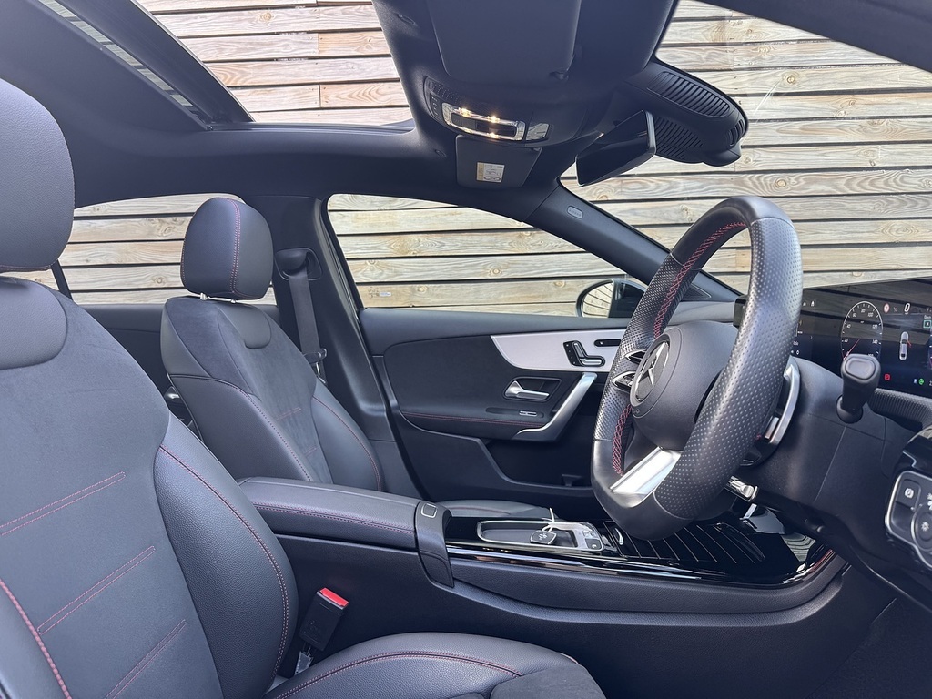 Mercedes-Benz A Class A180 Amg Line Executive Black #9