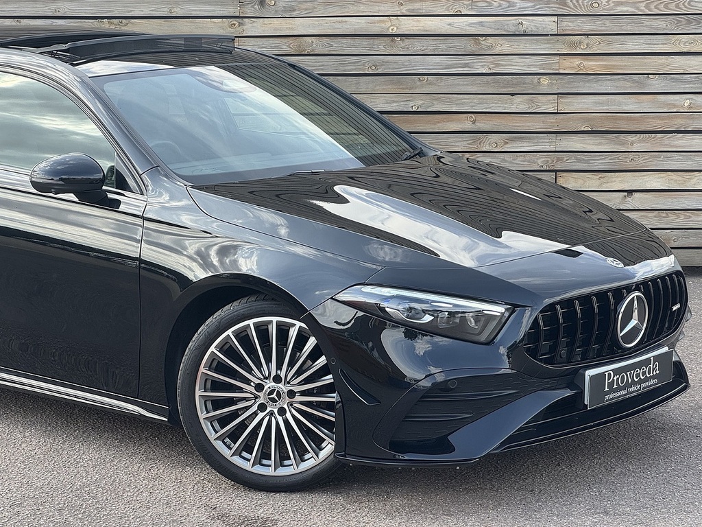 Mercedes-Benz A Class A180 Amg Line Executive Black #5