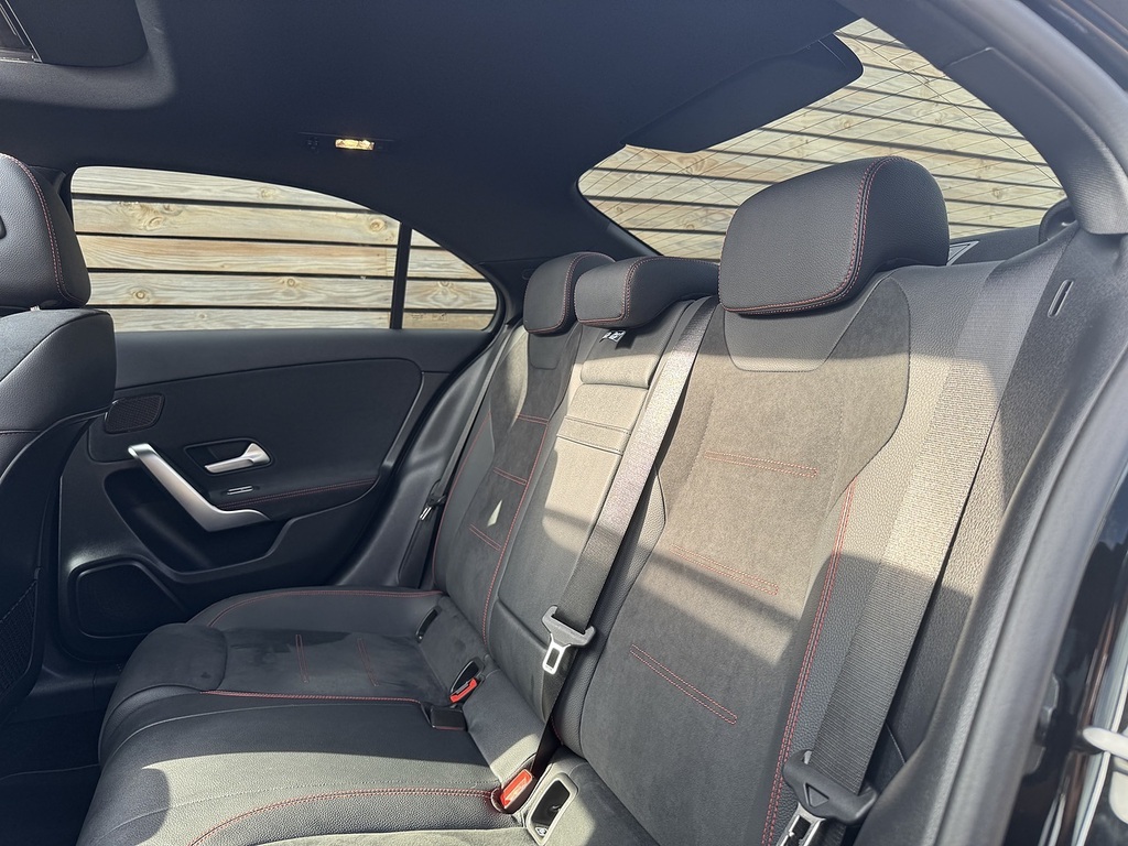 Mercedes-Benz A Class A180 Amg Line Executive Black #37