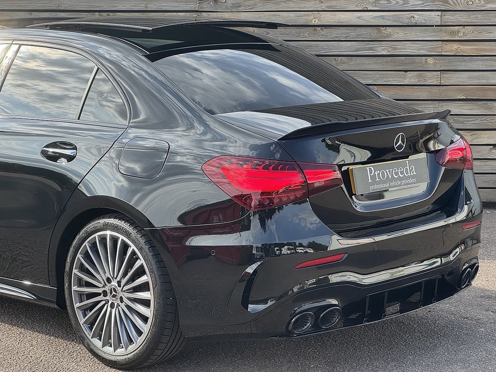 Mercedes-Benz A Class A180 Amg Line Executive Black #19