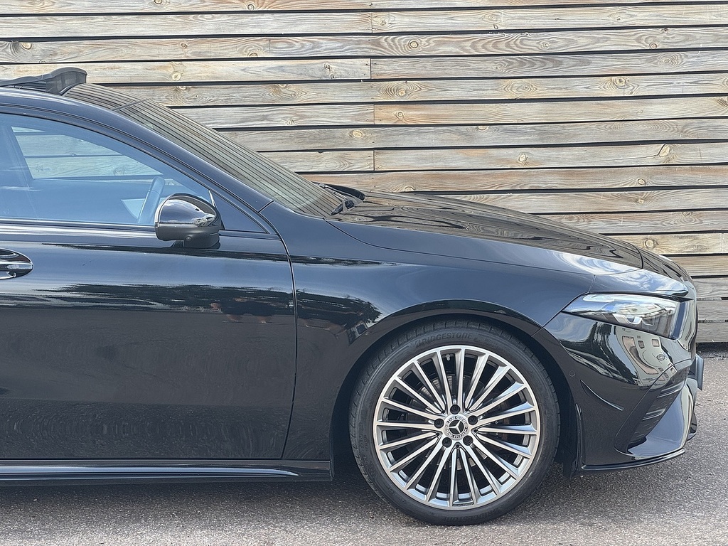 Mercedes-Benz A Class A180 Amg Line Executive Black #17