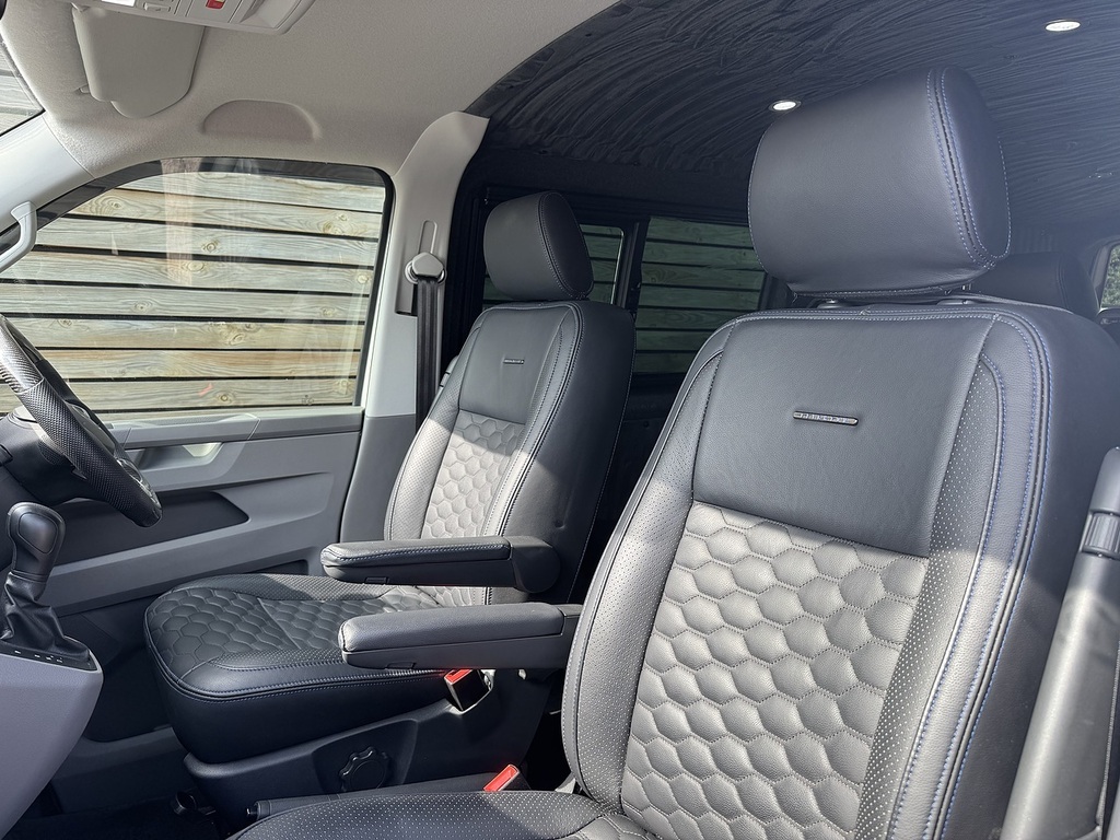 Volkswagen Transporter Transporter Highline Tdi Grey #31