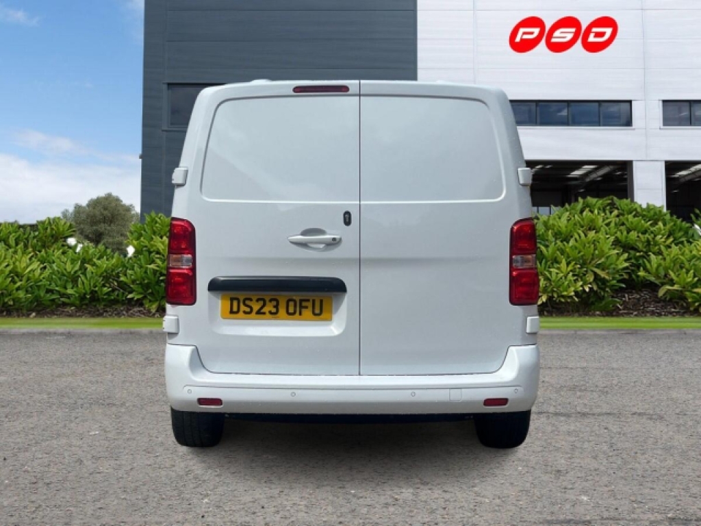 Vauxhall Vivaro 1.5 Turbo D 2700 Pro Panel Van White #6
