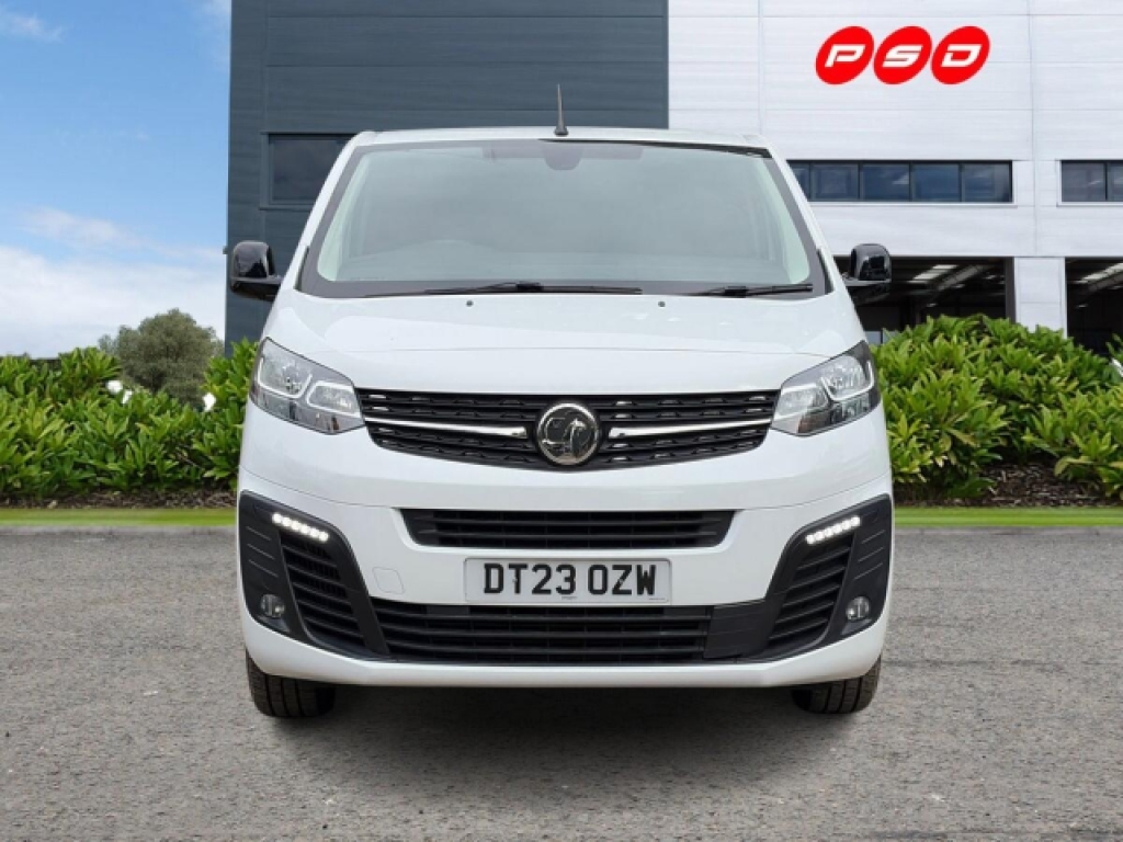 Vauxhall Vivaro 1.5 Turbo D 2900 Pro Panel Van White #2