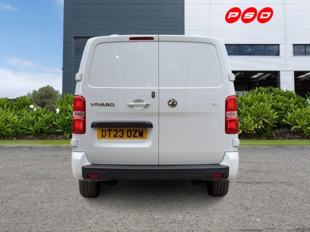 Vauxhall Vivaro 1.5 Turbo D 2900 Pro Panel Van White #6