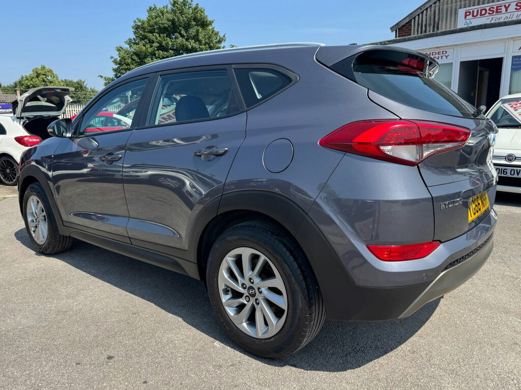 Hyundai Tucson 2.0 Crdi Se Nav 4Wd Euro 6 YG66NHH Grey #5