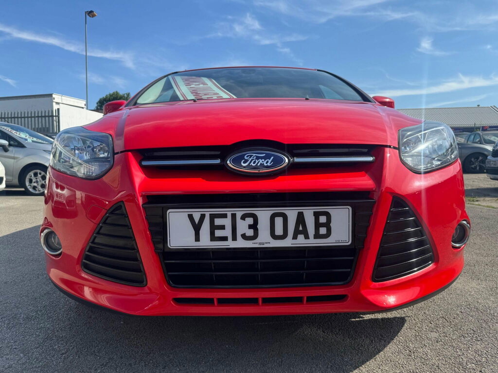 Ford Focus 1.0T Ecoboost Titanium Euro 5 Ss Red #4