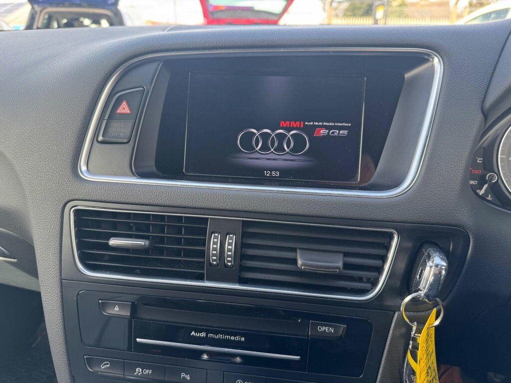 Audi SQ5 Bitdi V6 Suv Black #41