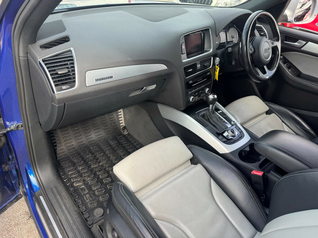 Audi SQ5 Bitdi V6 Suv Black #18