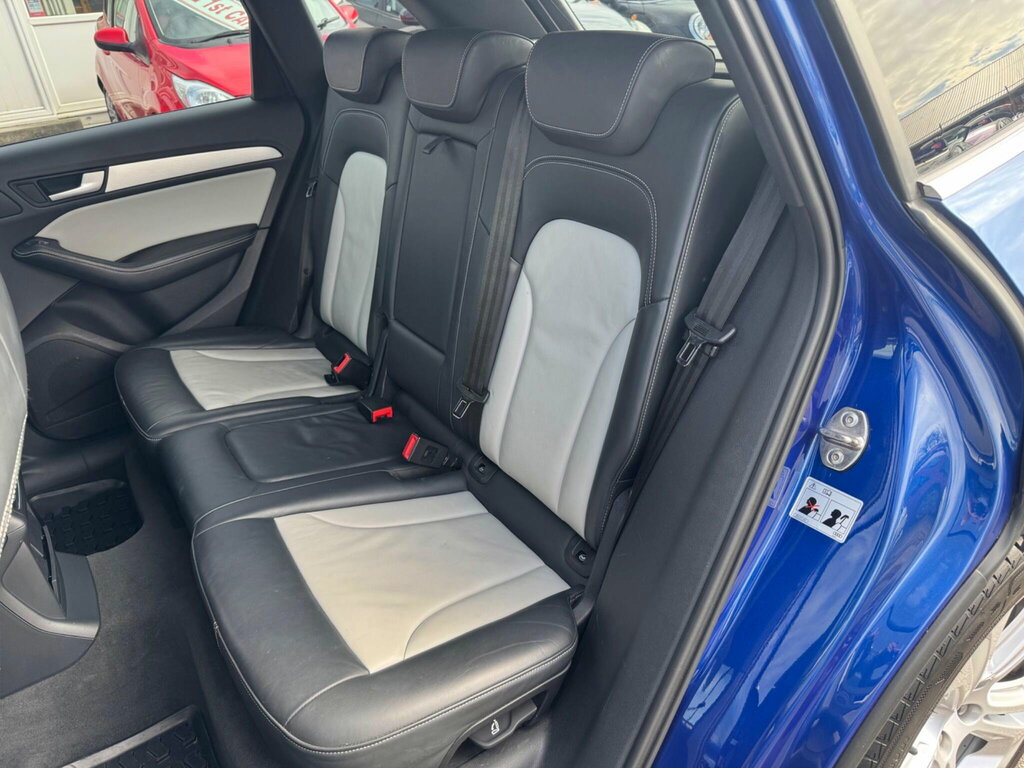 Audi SQ5 Bitdi V6 Suv Black #26