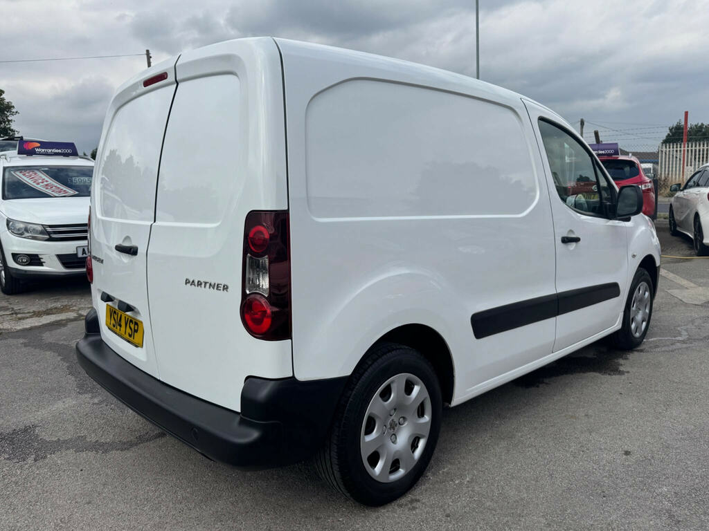 Peugeot Partner Diesel Red #7