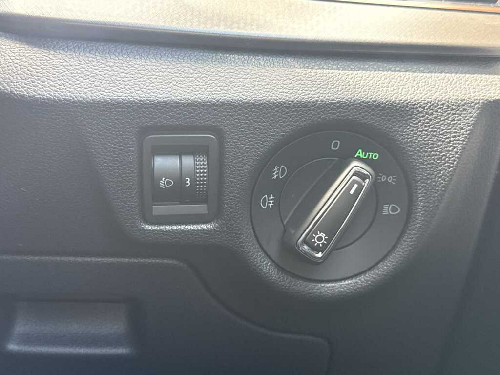 Skoda Scala 1.5 Tsi Se L Hatchback Dsg Euro 6 Ss Grey #10