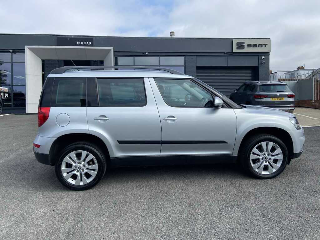 Skoda Yeti  White #2