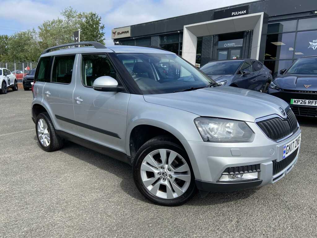 Skoda Yeti  White #1