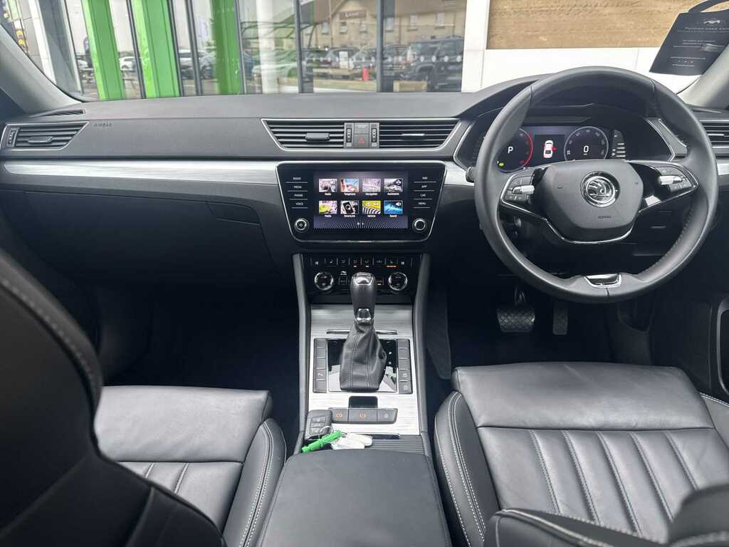 Skoda Superb Superb 1.5 Tsi E-tec Se Technology Dsg Silver #19