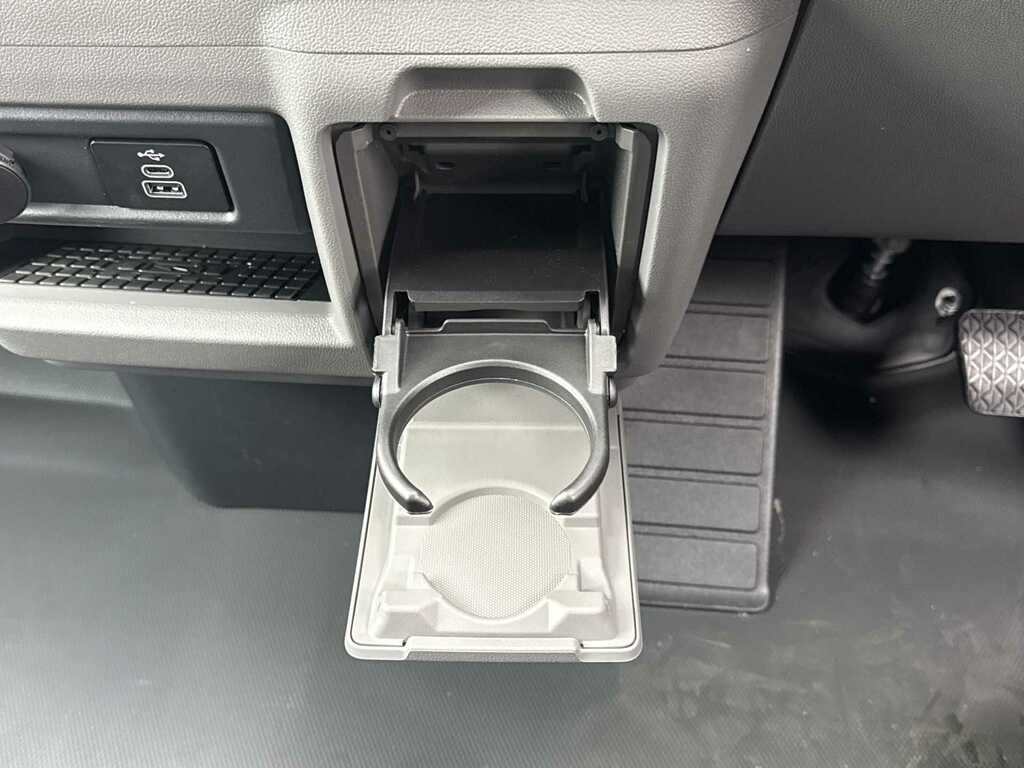 Volkswagen Transporter 2.0 Tdi 150Ps Commerce Pro Van Panel Van #22