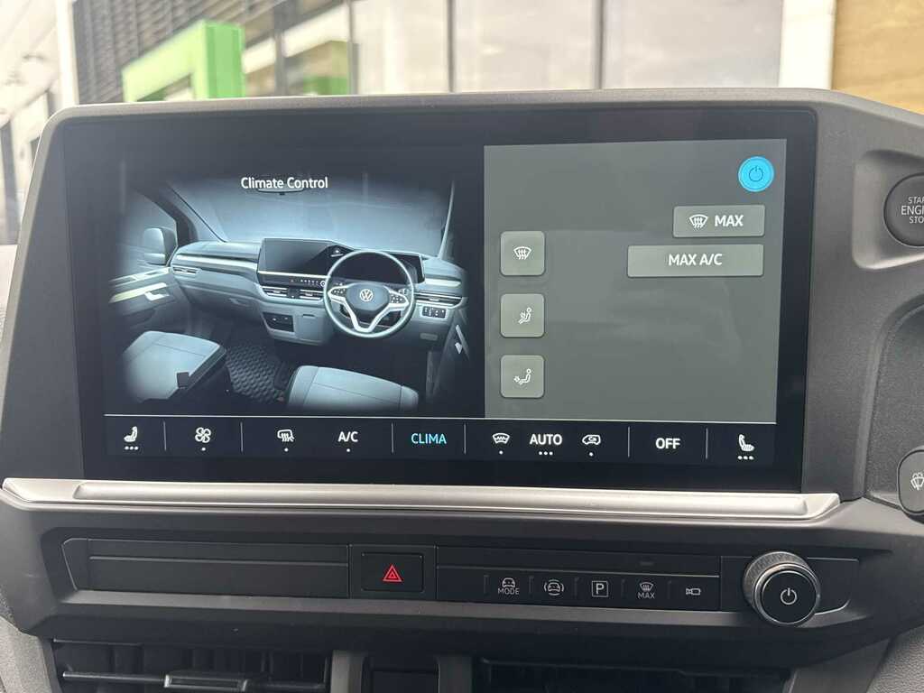 Volkswagen Transporter 2.0 Tdi 150Ps Commerce Pro Van Panel Van #13