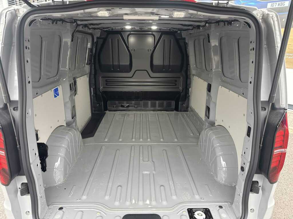 Volkswagen Transporter 2.0 Tdi 150Ps Commerce Pro Van Panel Van #26
