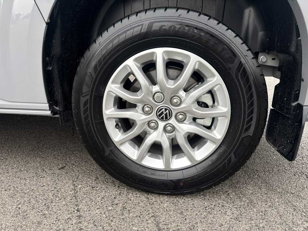 Volkswagen Transporter 2.0 Tdi 150Ps Commerce Pro Van Panel Van #4