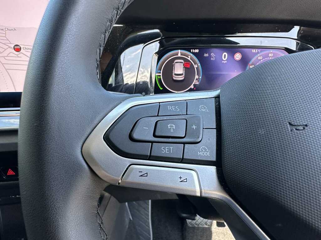 Volkswagen e-Golf 1.5 Tsi Ehybrid 19.7Kwh Gte Plug-in Dsg Black #16