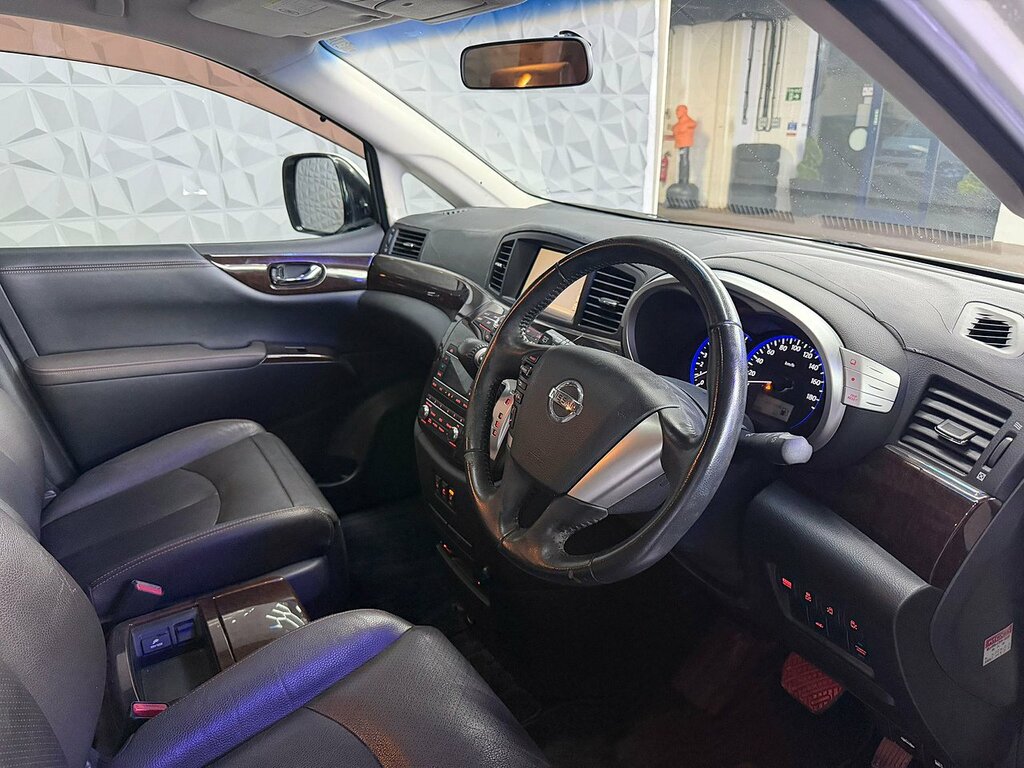 Nissan Elgrand 3.5 Only 34,000 Miles Black Leather Black #16