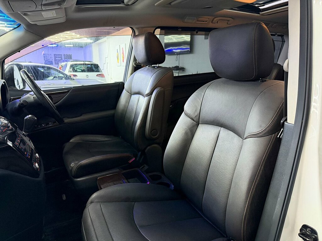 Nissan Elgrand 3.5 Only 34,000 Miles Black Leather Black #19