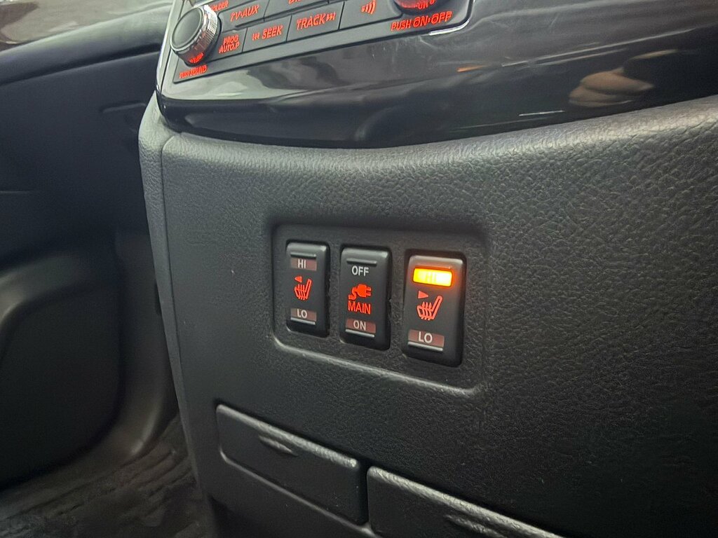 Nissan Elgrand 3.5 Only 34,000 Miles Black Leather Black #23
