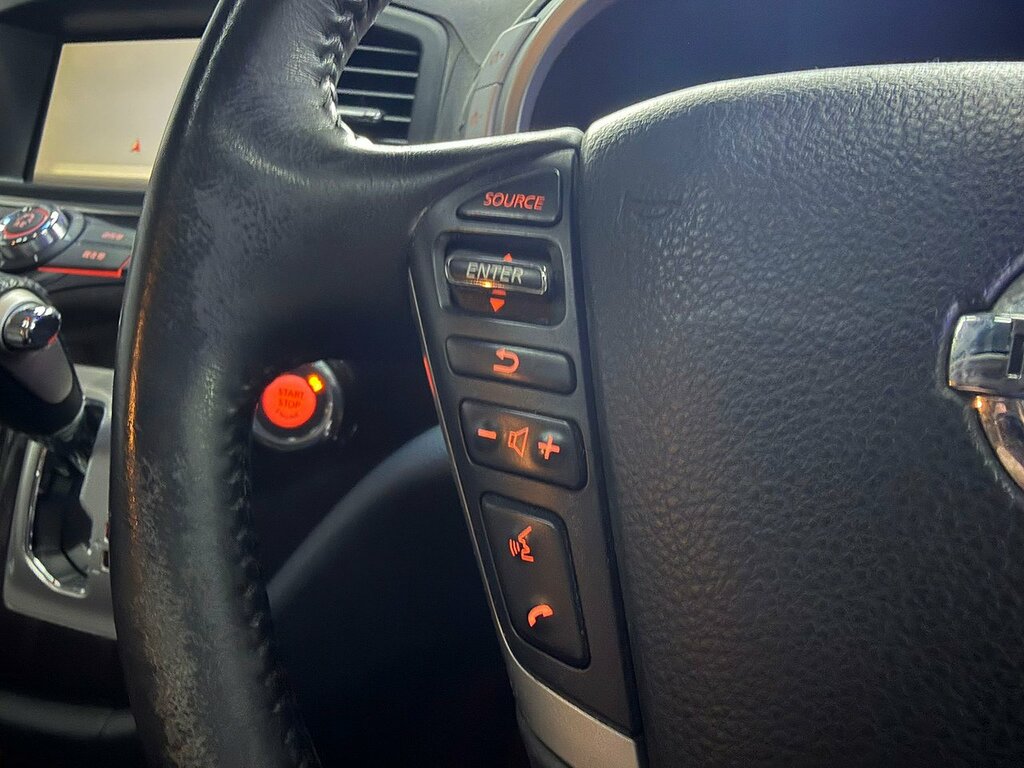 Nissan Elgrand 3.5 Only 34,000 Miles Black Leather Black #25