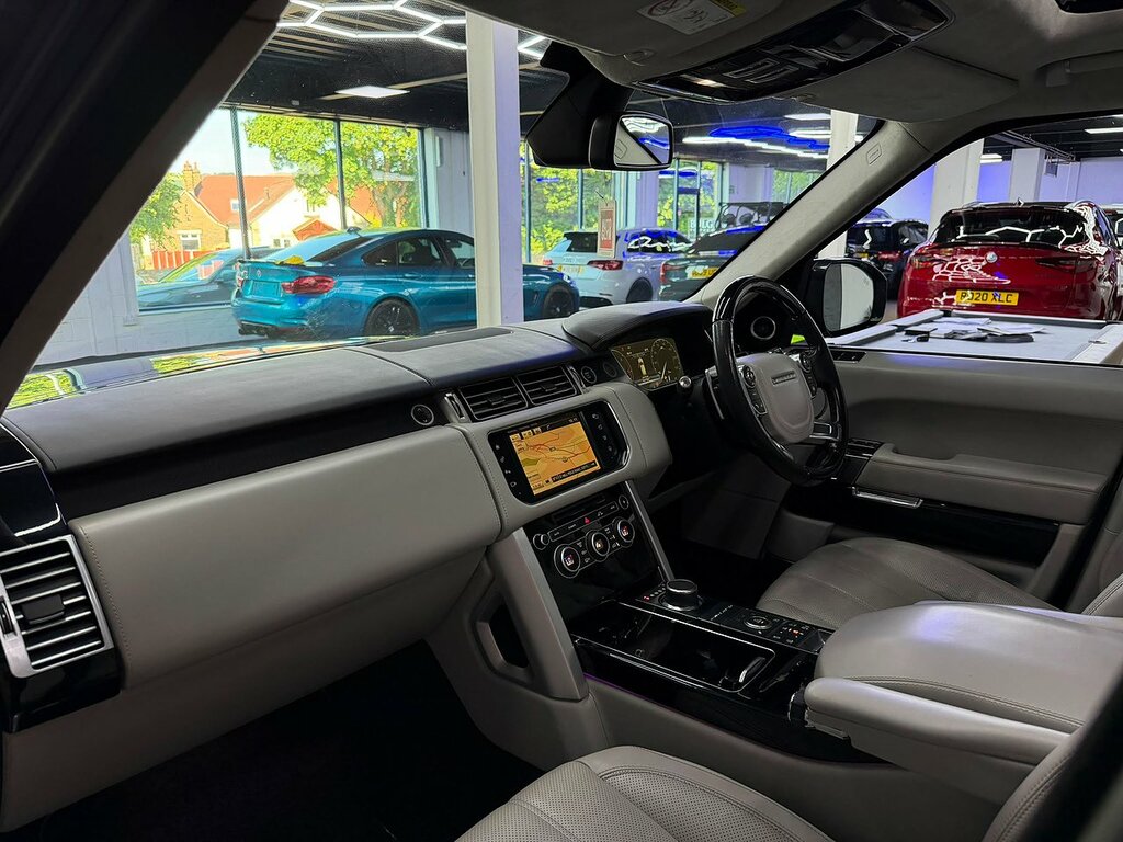 Land Rover Range Rover Range Rover Evoque Se Tech Td4 White #38