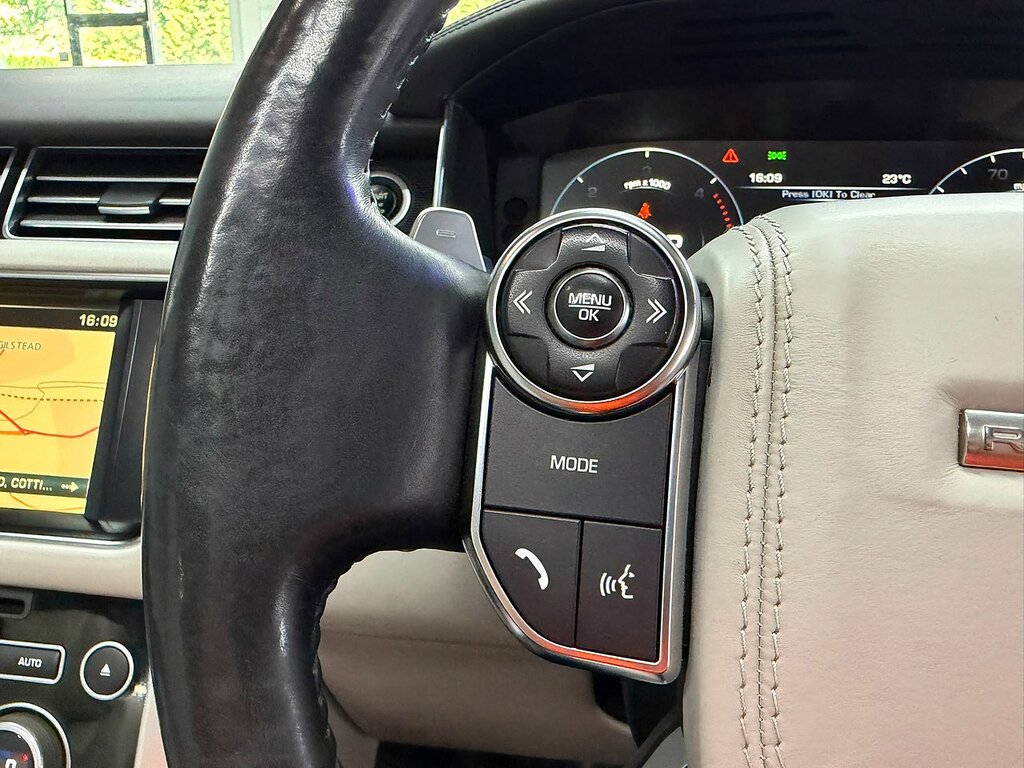 Land Rover Range Rover Range Rover Evoque Se Tech Td4 White #17