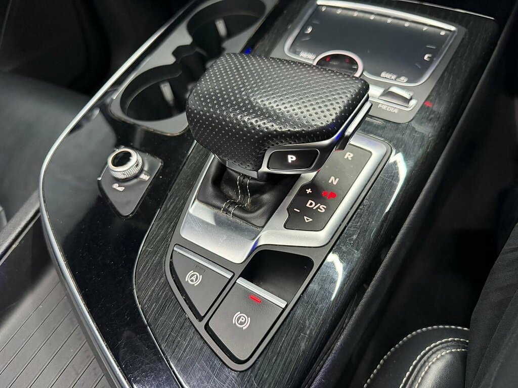 Audi Q7 3.0 Tdi Quattro Black Edition 269 Bhp Black #29