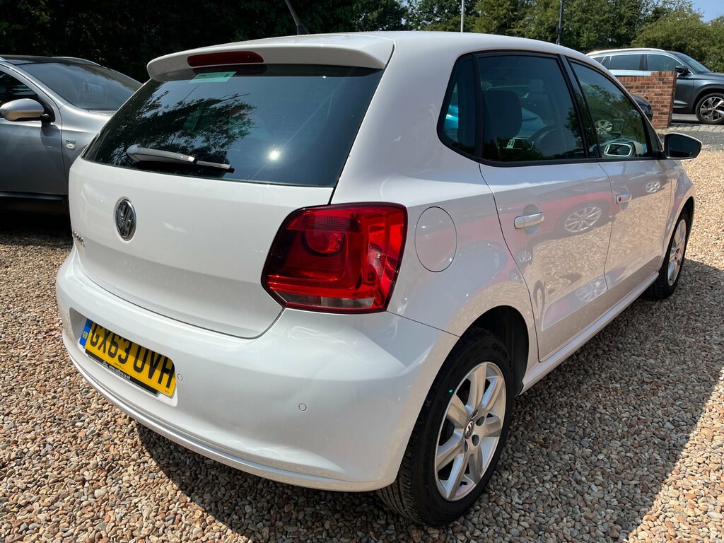 Volkswagen Polo 1.2 Match Edition Hatchback Euro White #4