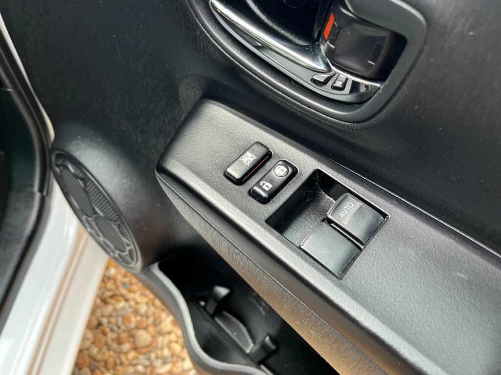 Toyota Yaris 1.3 Automatic Silver #9