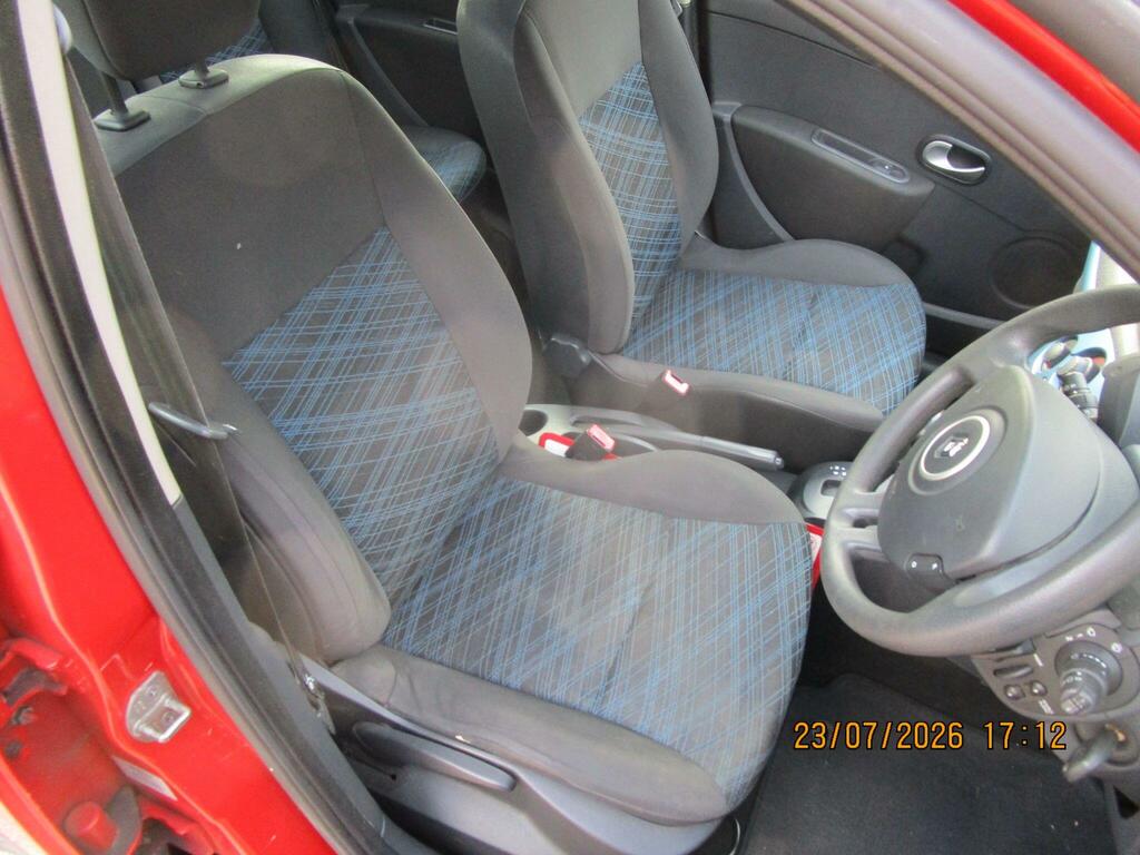 Renault Clio 1.2 16V Extreme Hatchback Black #11