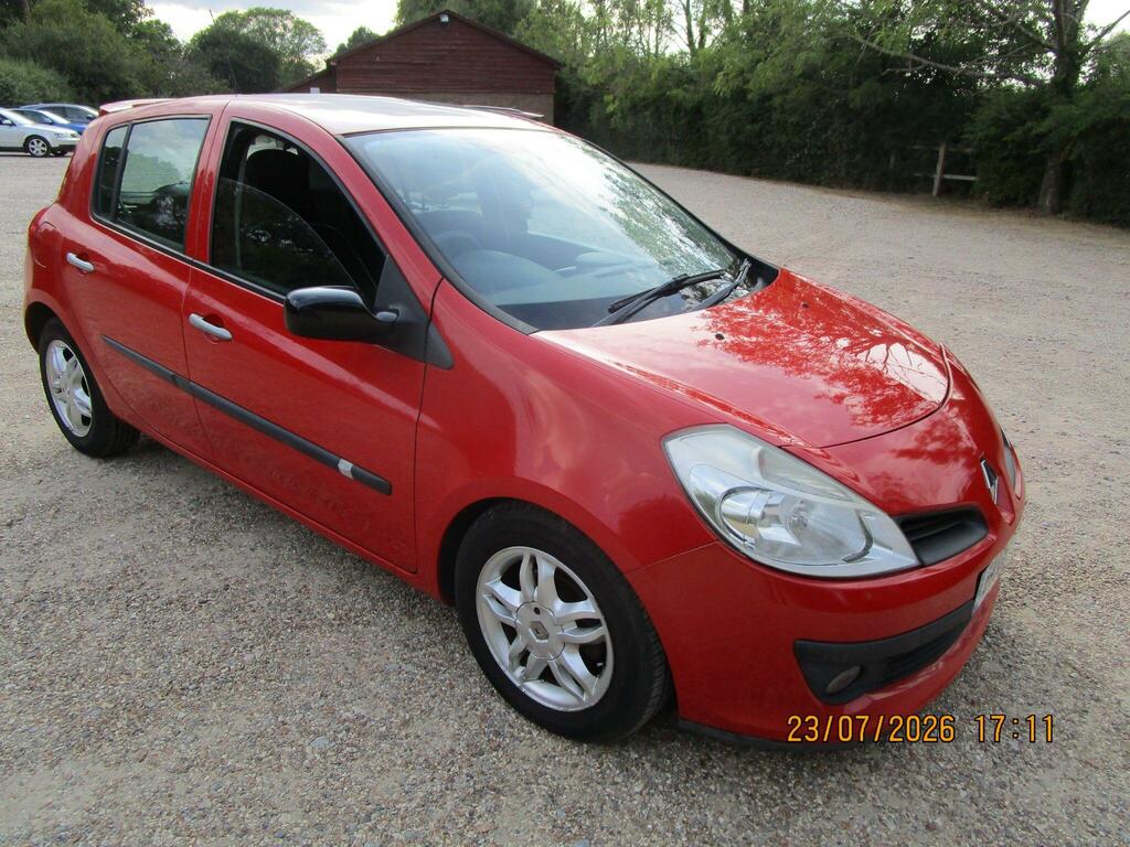 Renault Clio 1.2 16V Extreme Hatchback Black #4