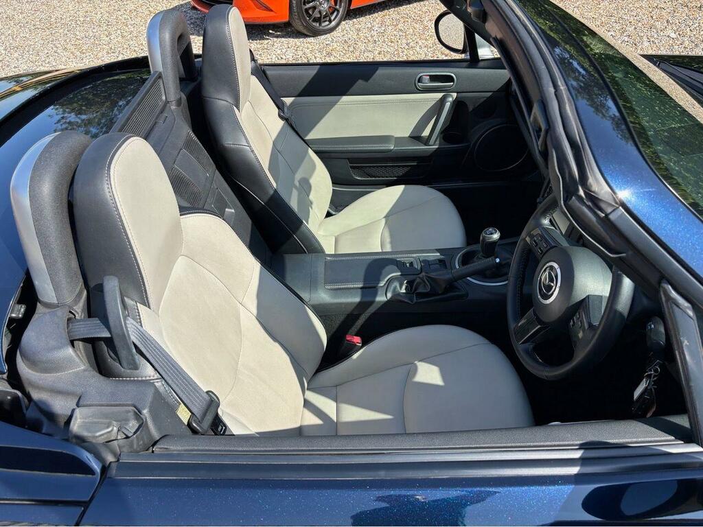 Mazda MX-5 Coupe #19