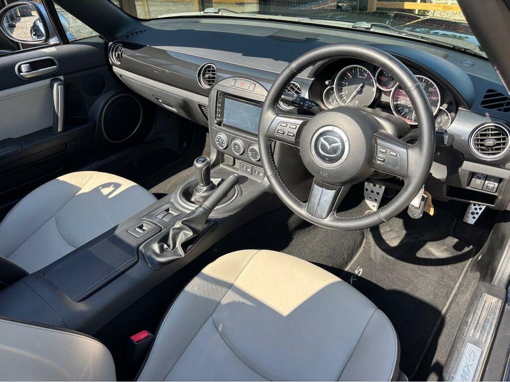 Mazda MX-5 Coupe #23