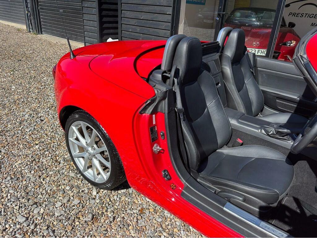 Mazda MX-5 Sport Tech Red #3