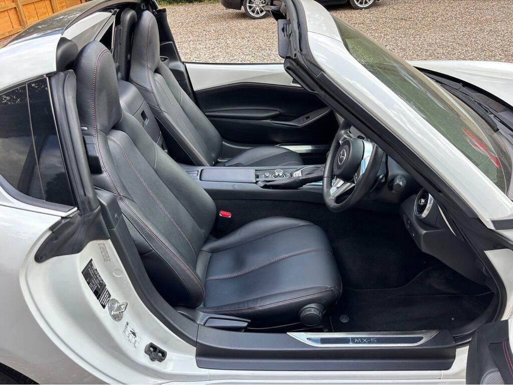 Mazda MX-5 RF 2.0 Skyactiv-g Sport Nav Convertible Ma Red #16