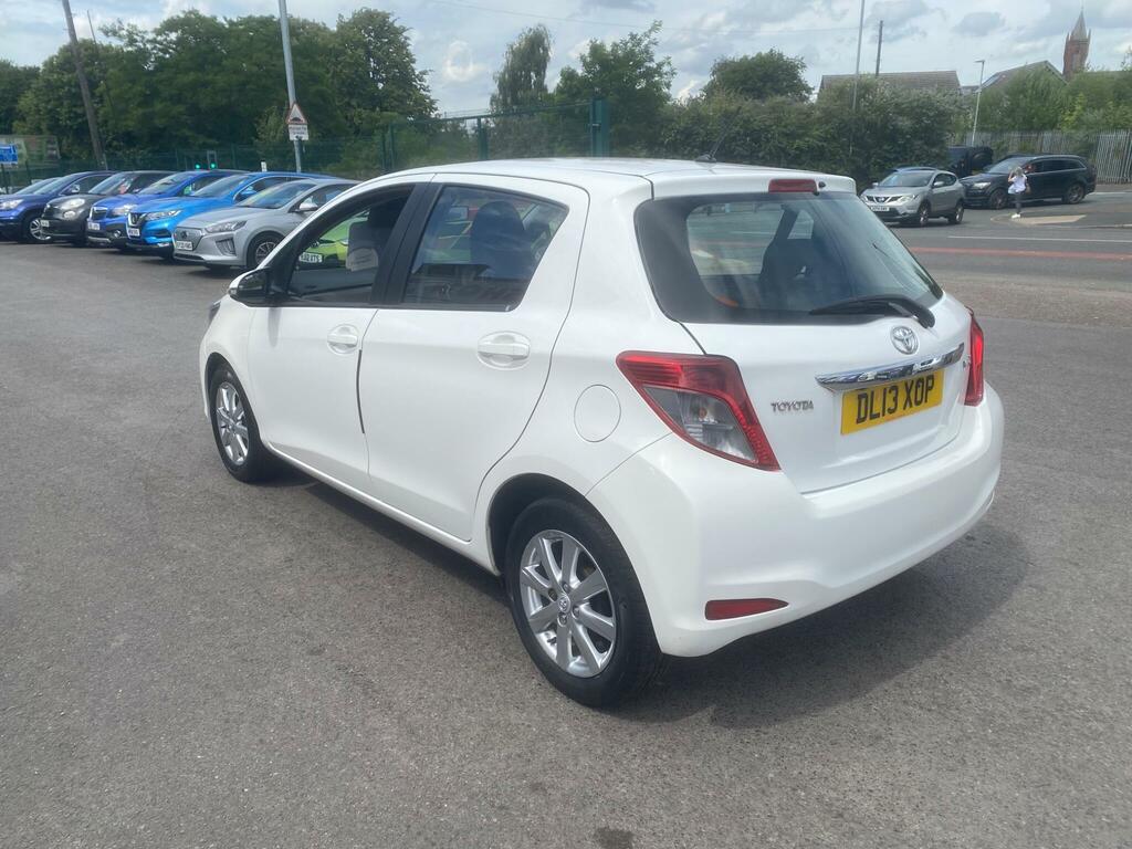 Toyota Yaris 1.33 Dual Vvt-i Tr Euro 5 White #4