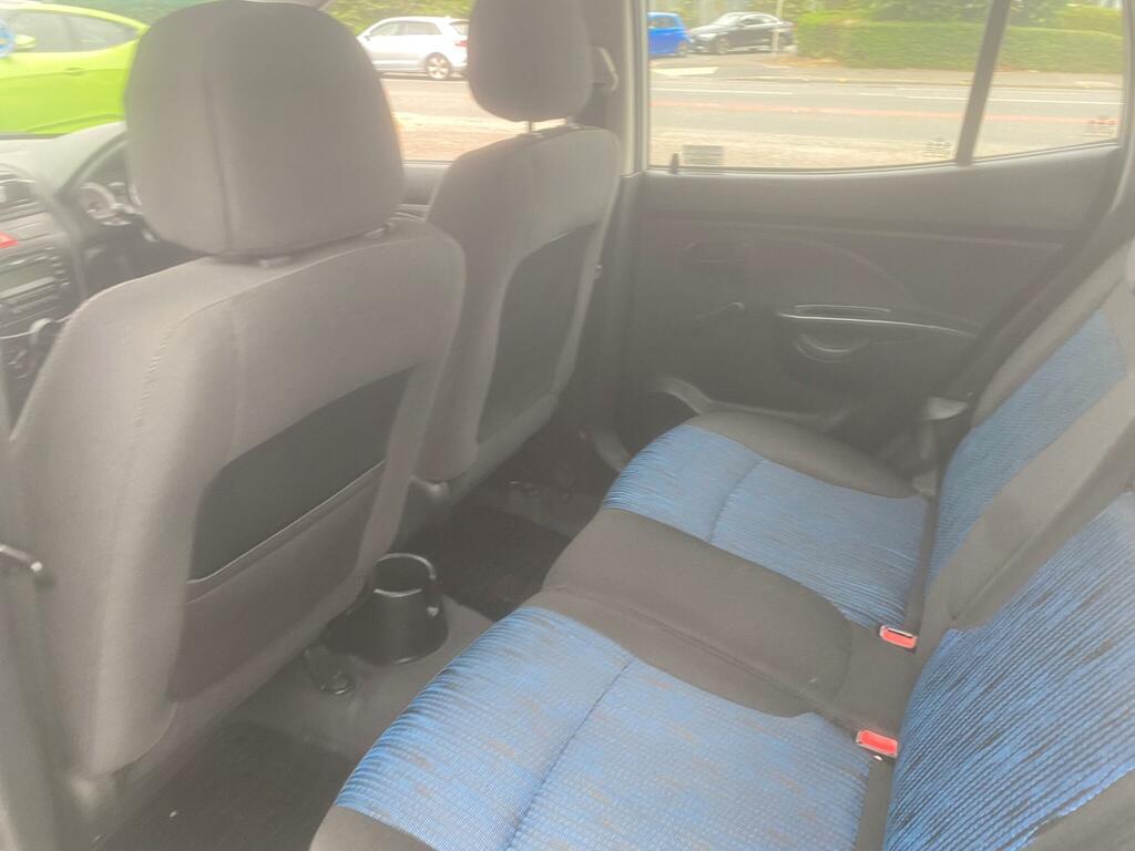 Kia Picanto 1 With 30 Road Tax Silver #26