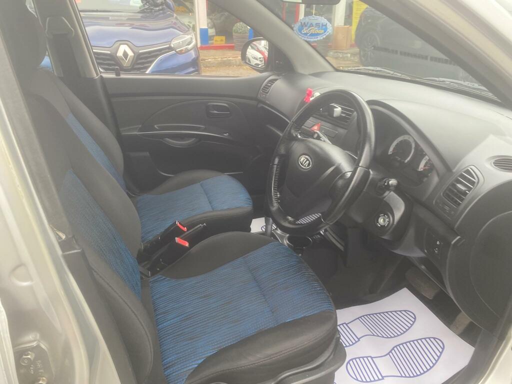 Kia Picanto 1 With 30 Road Tax Silver #61
