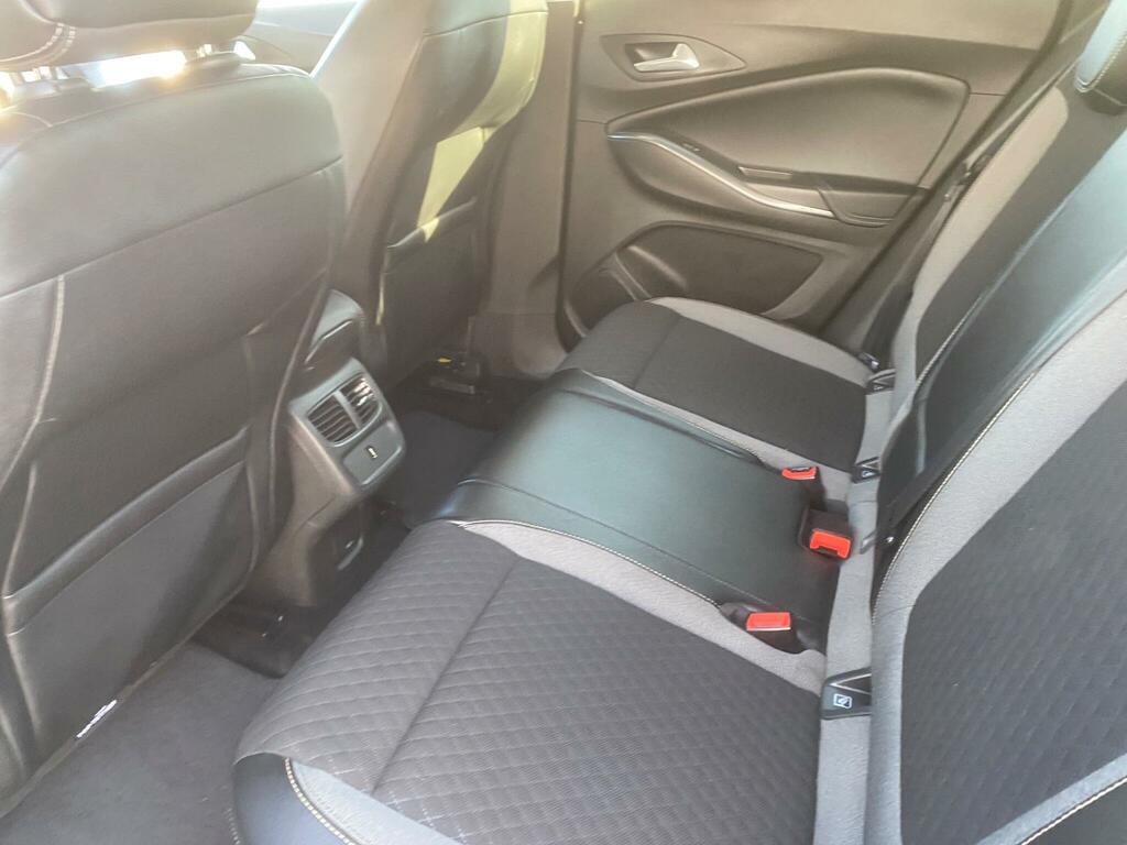 Vauxhall Grandland X 1.2 Turbo Sport Nav White #25