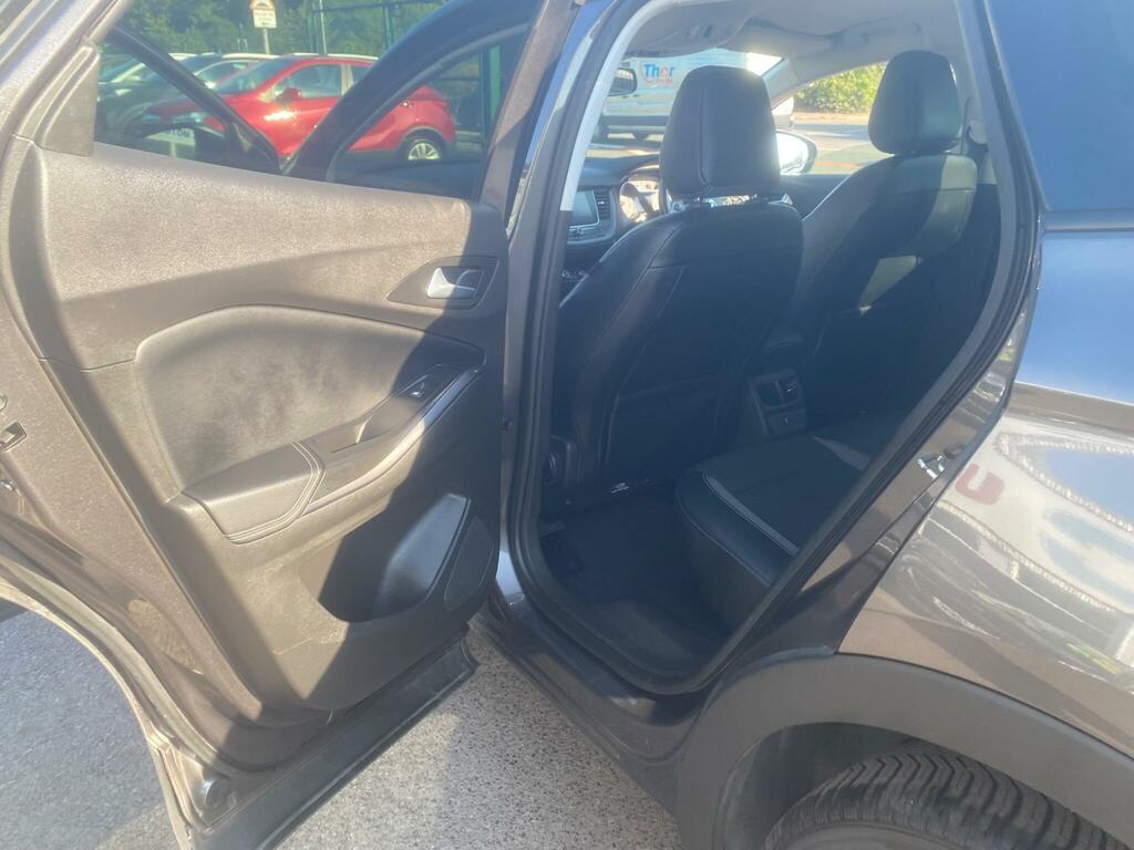 Vauxhall Grandland X 1.2 Turbo Sport Nav White #32