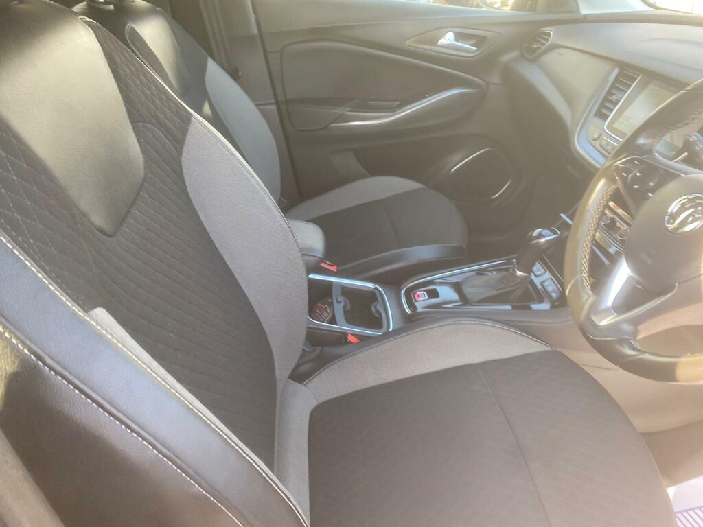 Vauxhall Grandland X 1.2 Turbo Sport Nav White #62