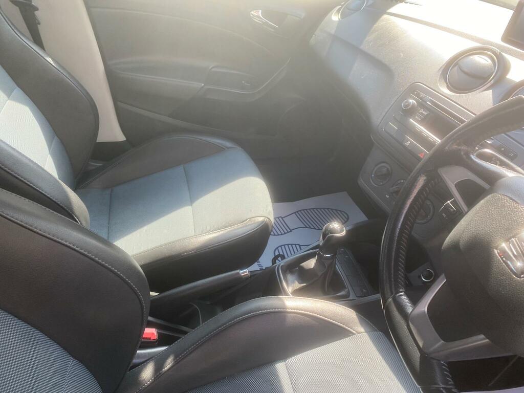 Seat Ibiza Hatchback 1.0 Vista Sport Coupe Euro 6 20156 White #79