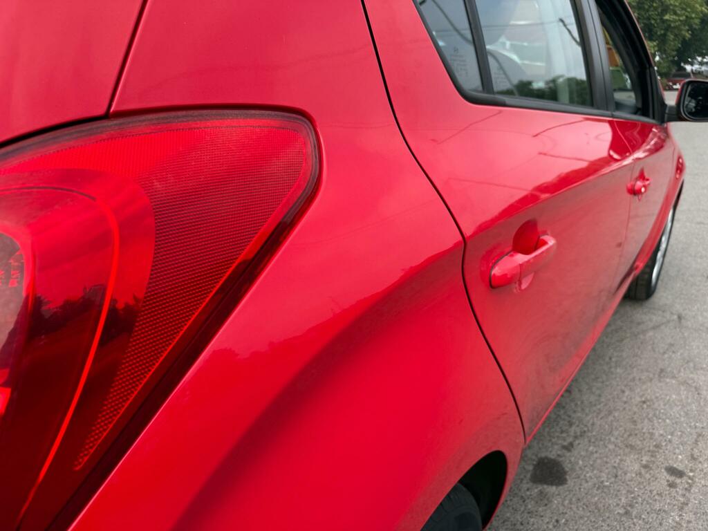 Hyundai I20 Active Red #16