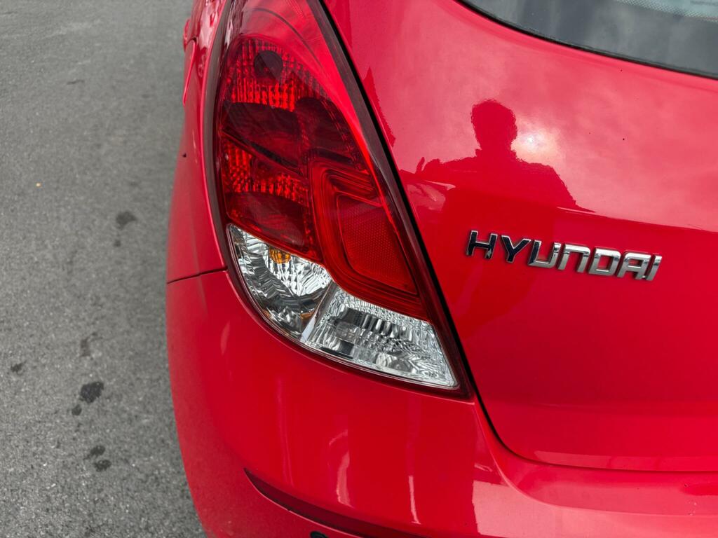 Hyundai I20 Active Red #20